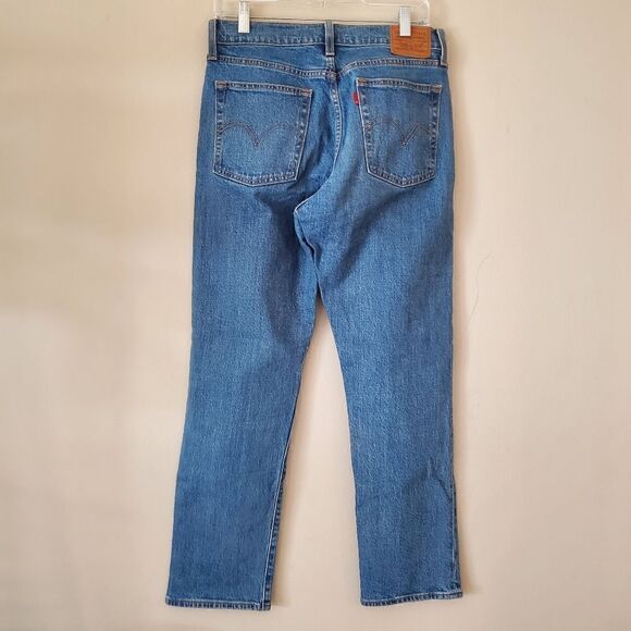 LEVI'S Premium Wedgie Straight Women's Jeans Size 28 - Picture 1 of 6